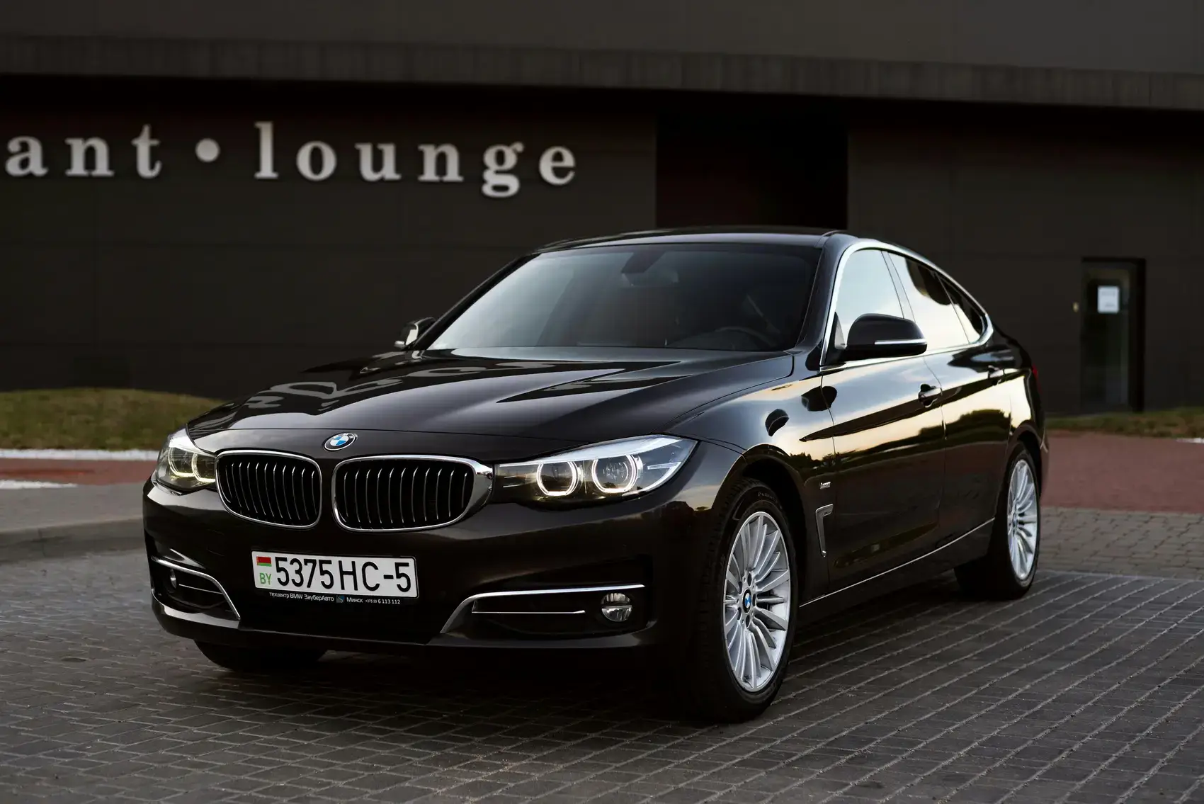 Web image: Premium Automobile G